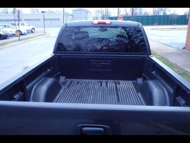 2005 GMC Sierra 1500 SLE 4dr Crew Cab SLE